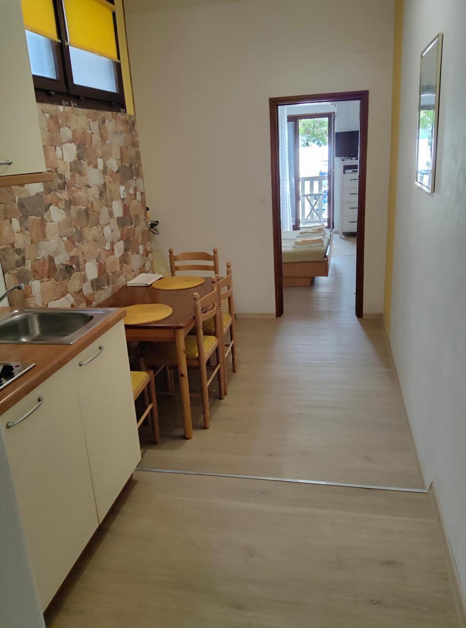 Apartmani Dea Jadranovo Exteriér fotografie