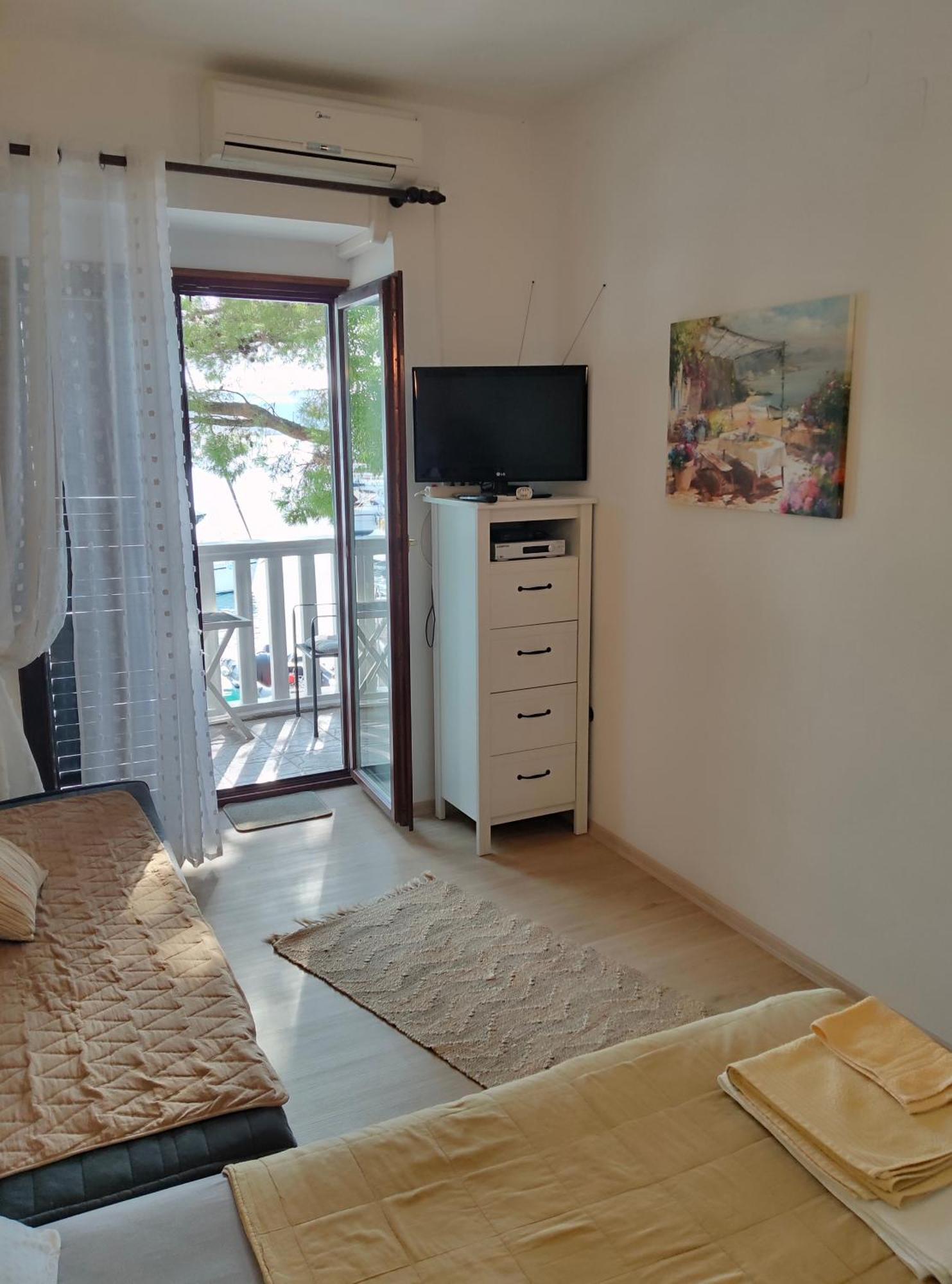 Apartmani Dea Jadranovo Exteriér fotografie